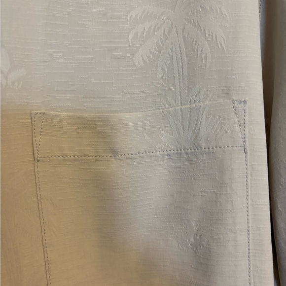 Tommy Bahama Hawaiian 100% Silk Shirt Men’s Size M - Picture 7 of 7